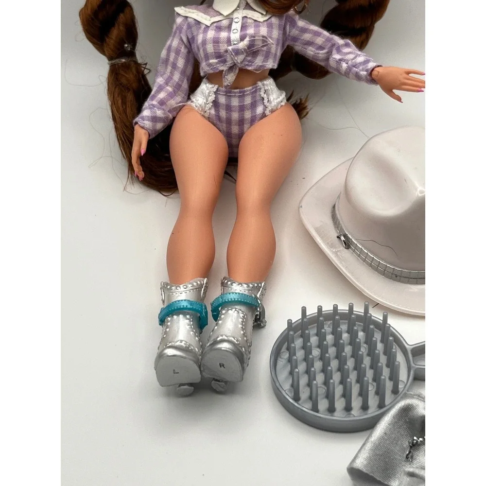 LOL Surprise OMG Remix Lonestar Doll Purple Gingham Country Western Silver Boots